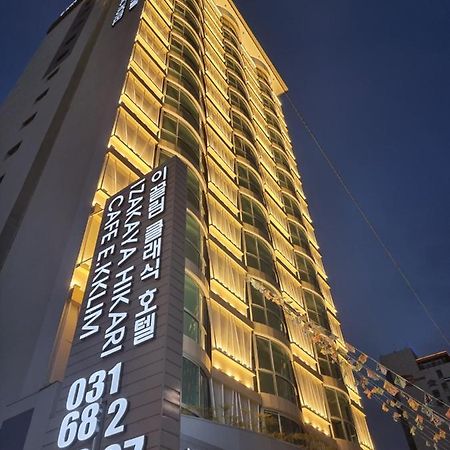 Ekklim Classic Hotel بيونجتايك المظهر الخارجي الصورة