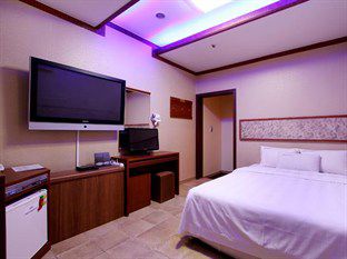Ekklim Classic Hotel بيونجتايك المظهر الخارجي الصورة